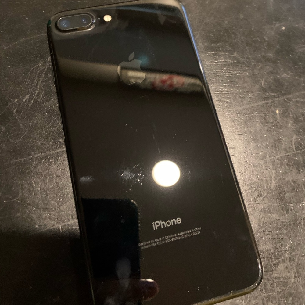 iPhone 7plus works perfectly fine.